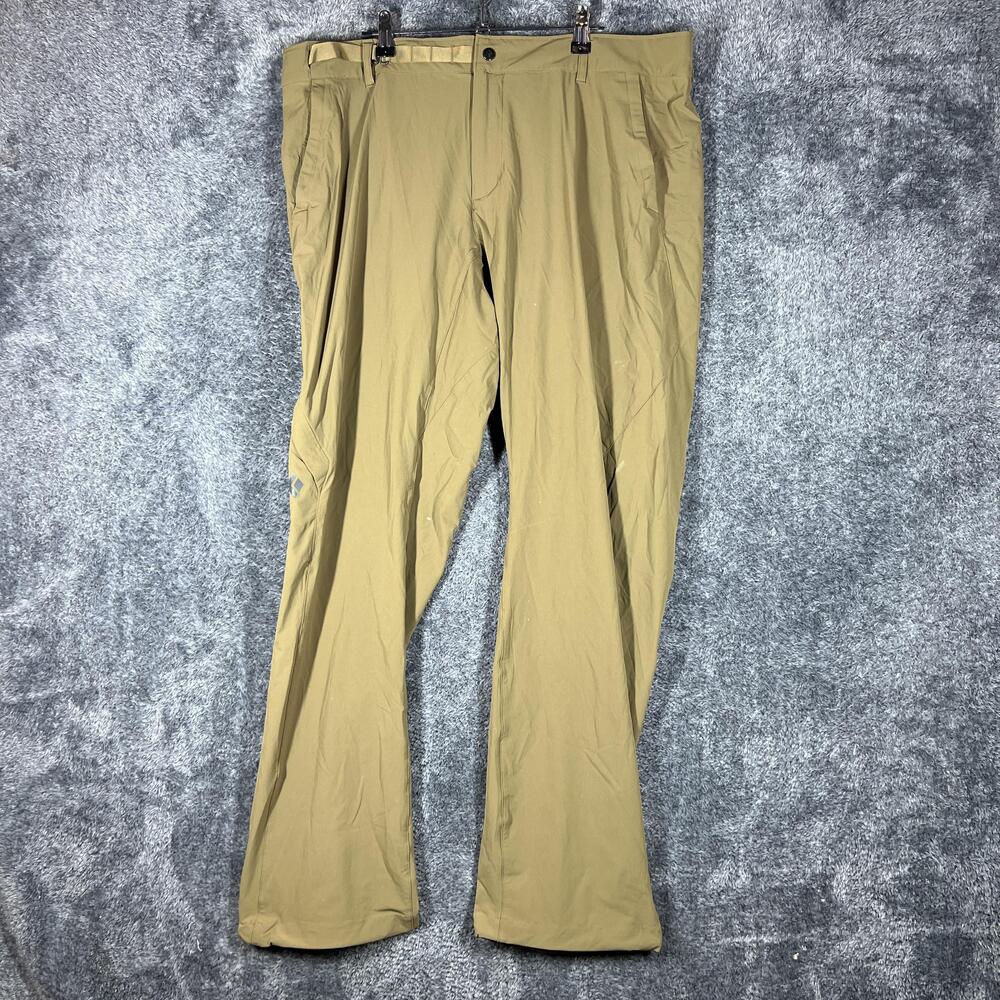 Black Diamond Pants Mens 40x31 Beige Chino XL Stretch Microfiber Travel